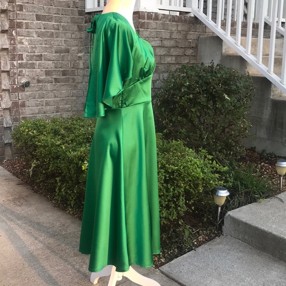 Voodoo Vixen Green Dress - Picture 7 of 7